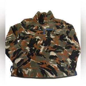 L.L. Bean Signature High Pile Camo Sherpa Pullover Fleece Jacket